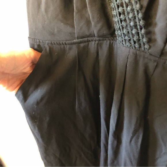 Reverse pants jumpsuit black v neck ball lace detail adjust. Straps side zip M - Picture 4 of 11